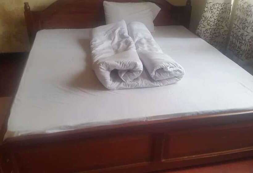 پانسیون Donate Guest House