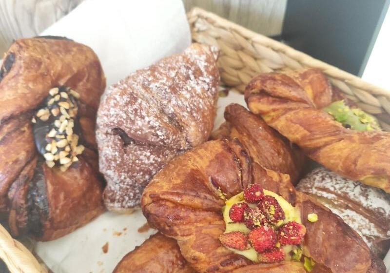 Пансион Thalya Luxury Rooms