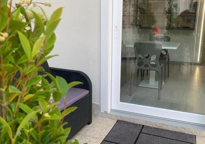 Пансион Thalya Luxury Rooms