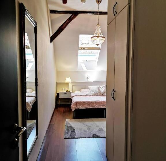 بنسيون Villa Florencia