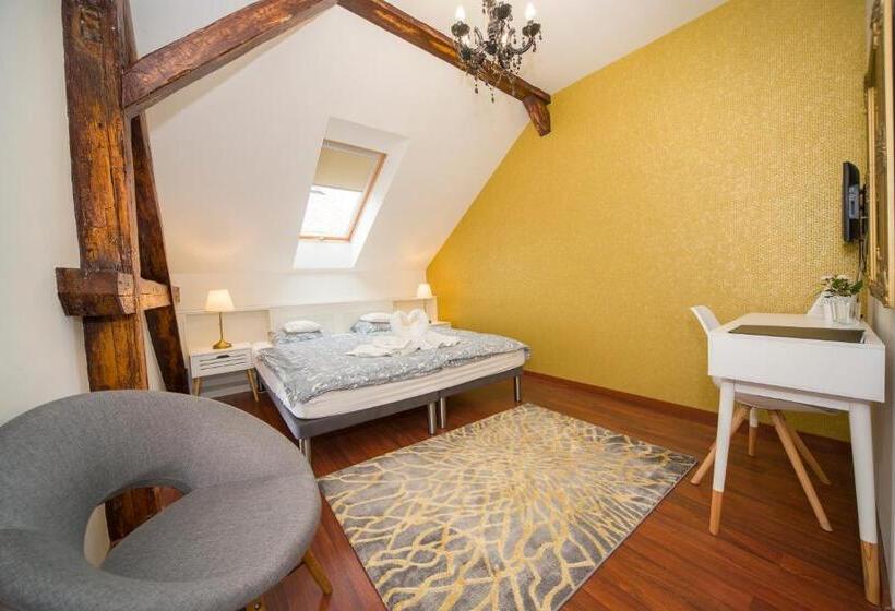 بنسيون Villa Florencia