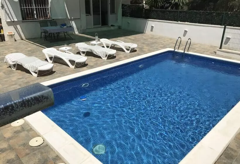 Villa Cala Blanca