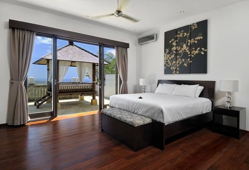 Villa Leana   Private Infinity Pool Inc Pool Fence As Required And Cook