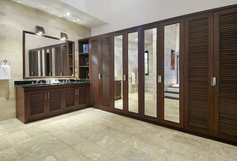 Villa Leana   Private Infinity Pool Inc Pool Fence As Required And Cook