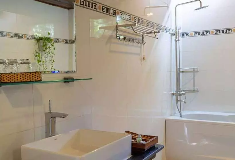 Anna Pham Bungalow