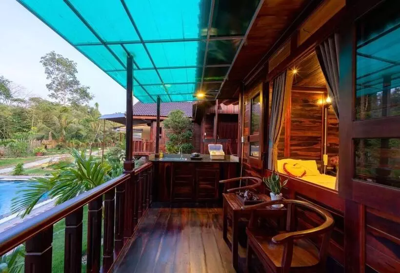 Anna Pham Bungalow