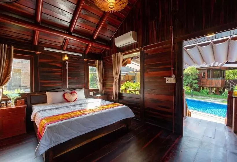 Anna Pham Bungalow