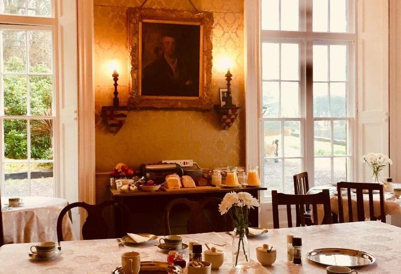 مبيت وإفطار The Castle