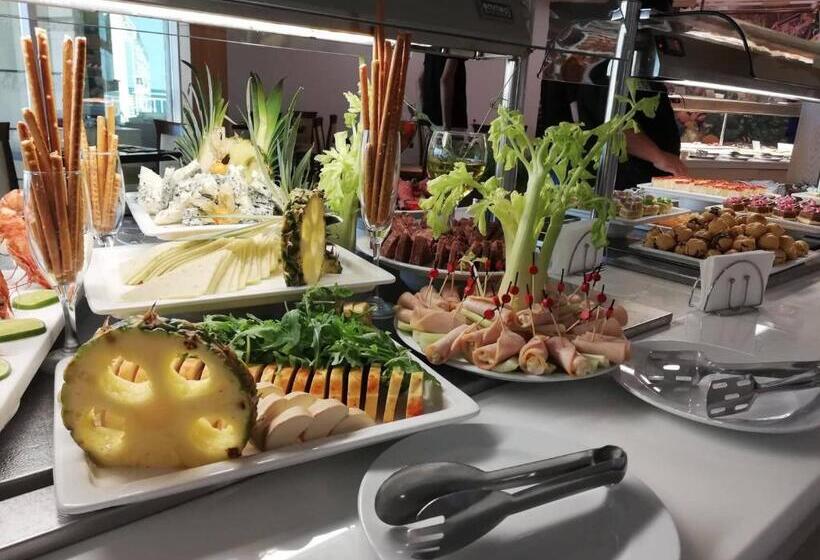 Bilyana Beach Hotel   All Inclusive & Free Beach Access