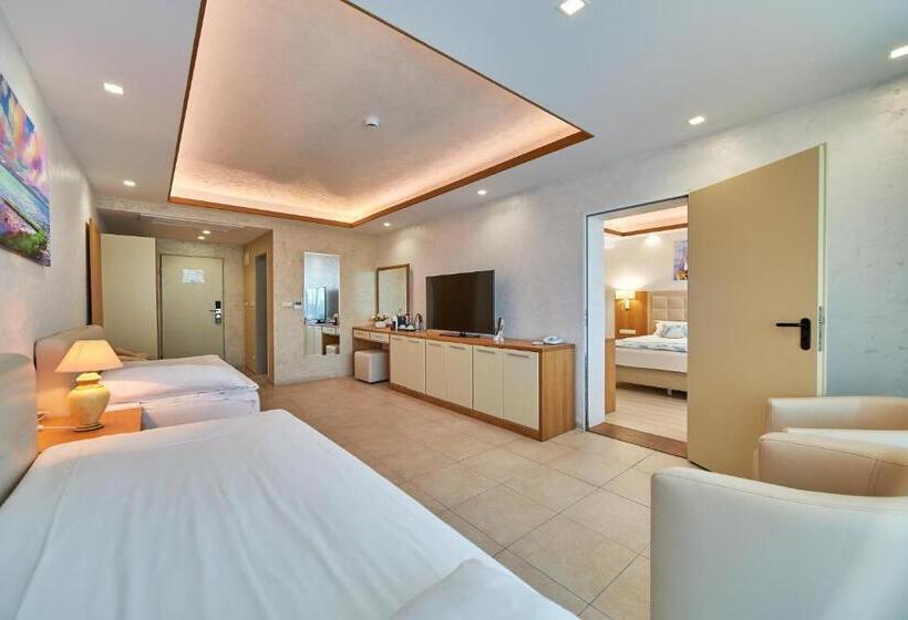 Bilyana Beach Hotel   All Inclusive & Free Beach Access