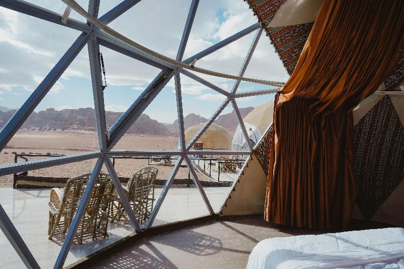 هتل کپسول Hasan Zawaideh Camp