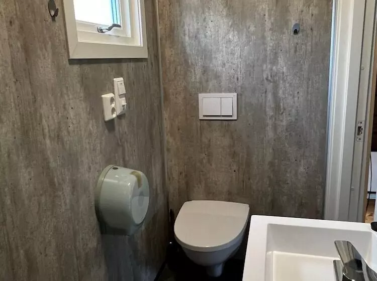 ホテル Dalsøren Camping Og Hytter