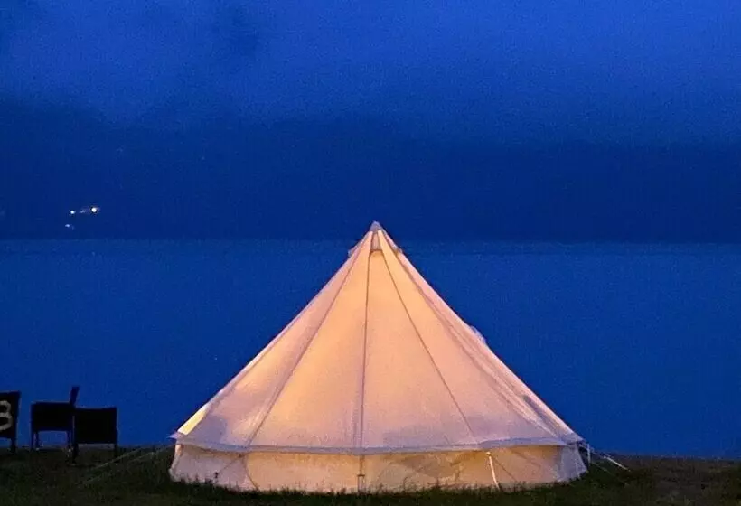 ホテル Dalsøren Camping Og Hytter