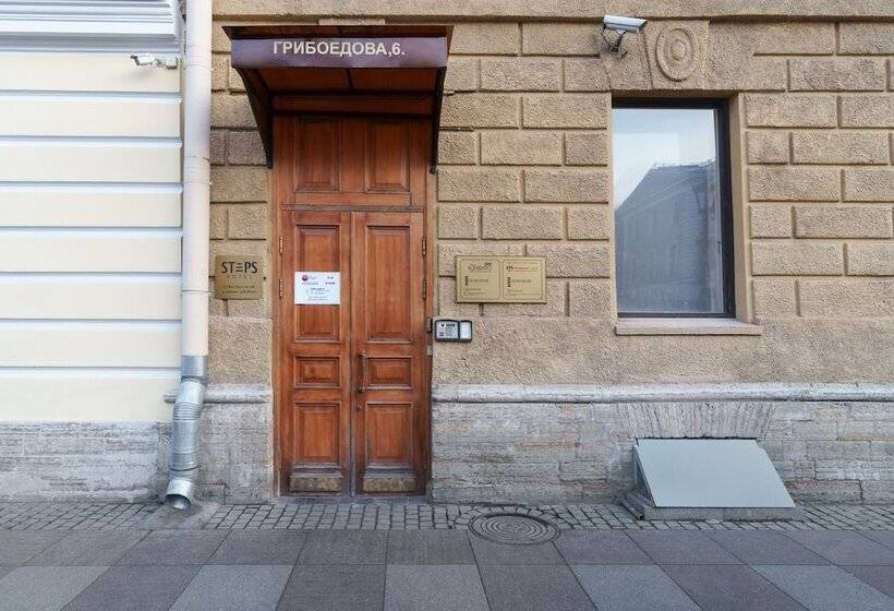 בית מלון כפרי Steps