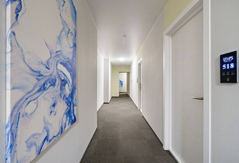 בית מלון כפרי Steps