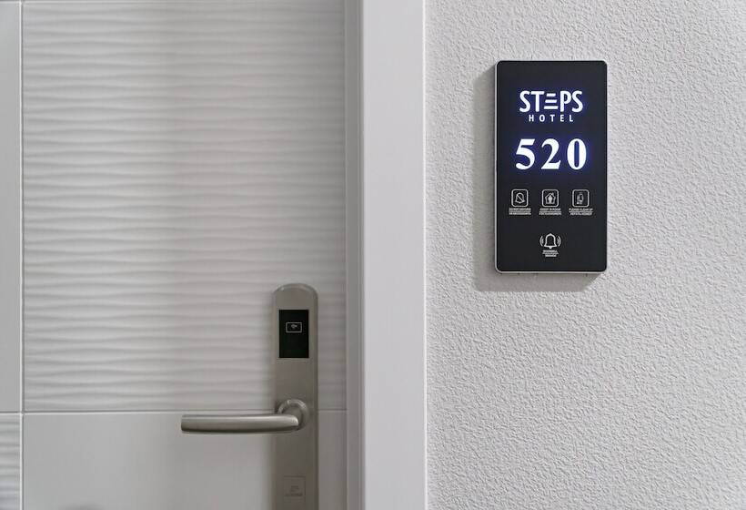 בית מלון כפרי Steps