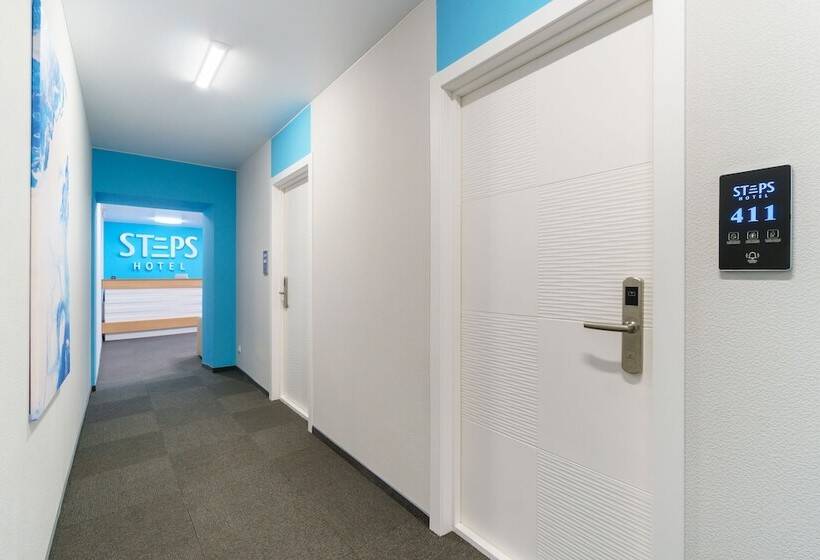 בית מלון כפרי Steps