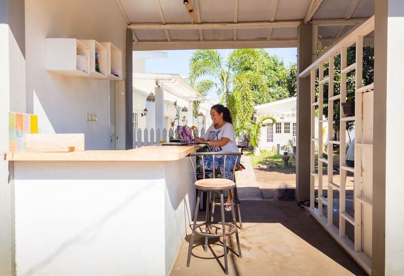 펜션 Casa Blanca Gili Air