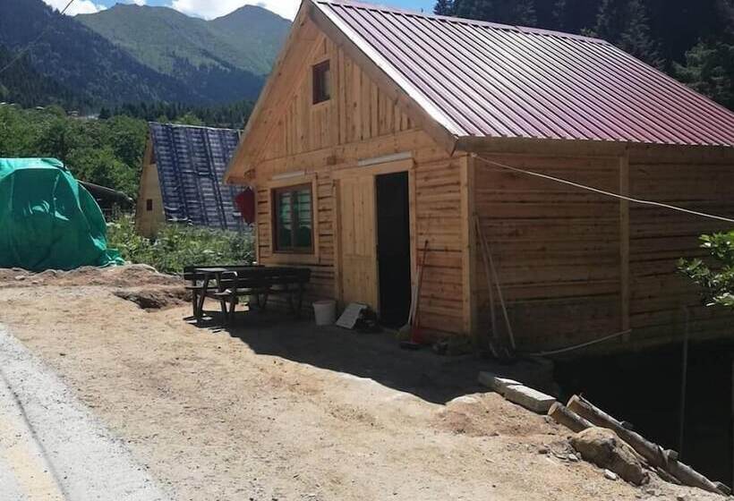 بنسيون Lorant Dag Evleri