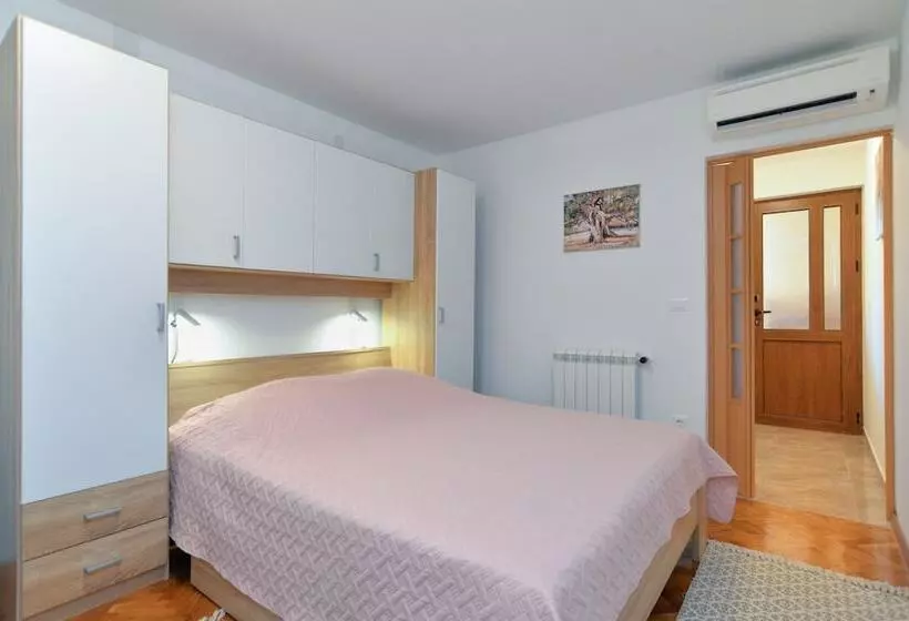 Apartments Voltica 1049