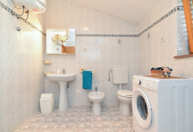 Apartment Klaudija 1629