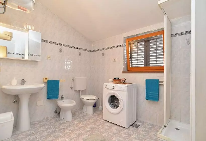 Apartment Klaudija 1629