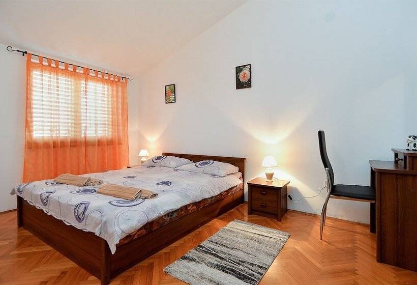 Apartment Klaudija 1629