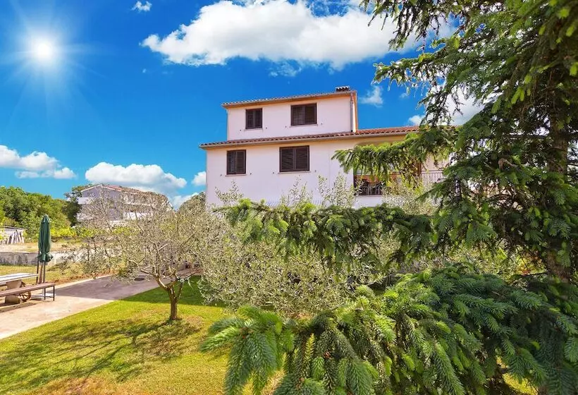 Apartment Klaudija 1629