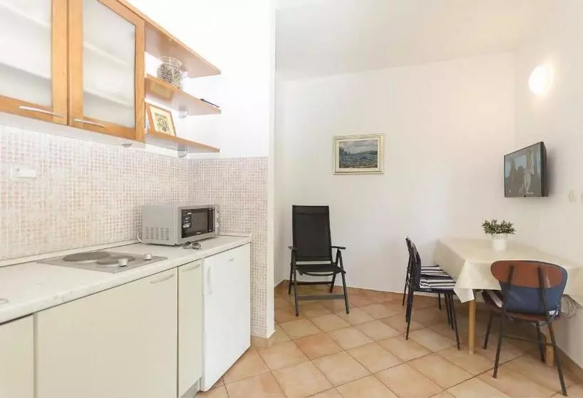 Apartments Karolina