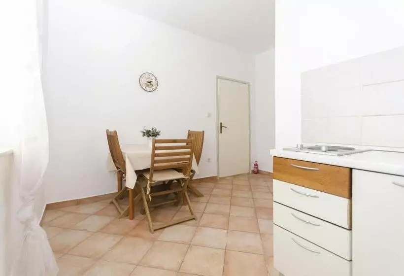 Apartments Karolina