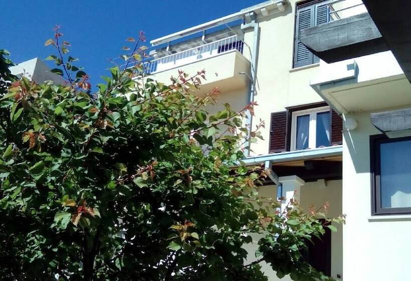 Apartments Kristić