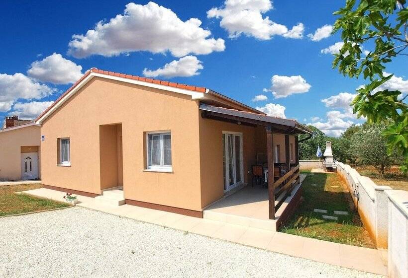 Apartments Suzana 1403