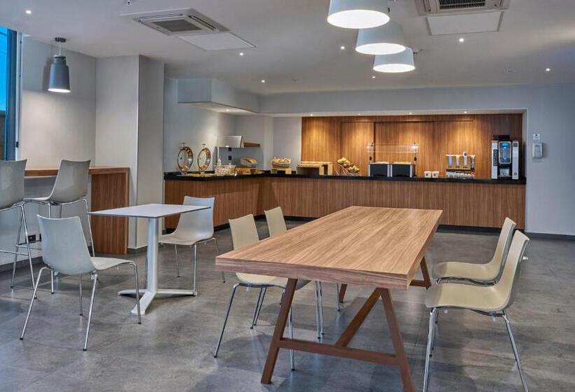 فندق City Express By Marriott Hermosillo Expo