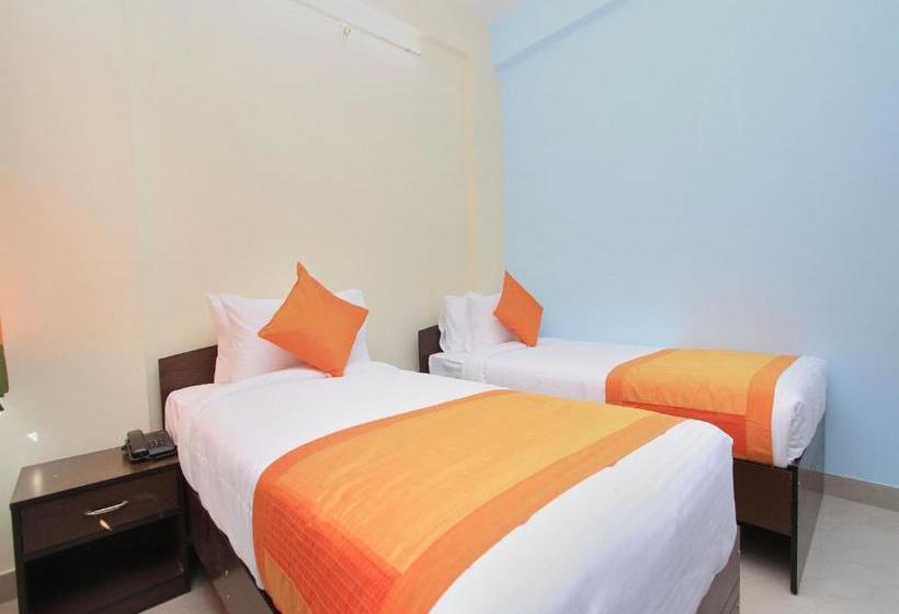Hotell Oyo 11058 Shelton Suites Manayata