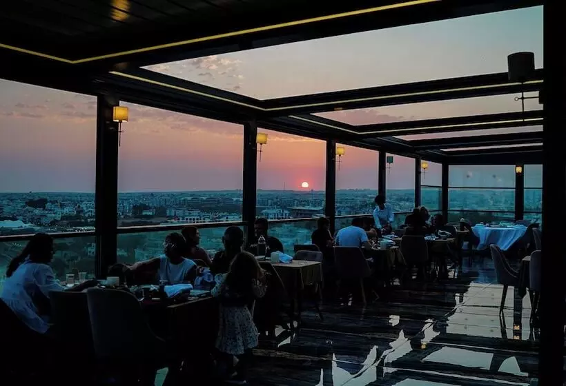 Maril Beach & Spa Hotel