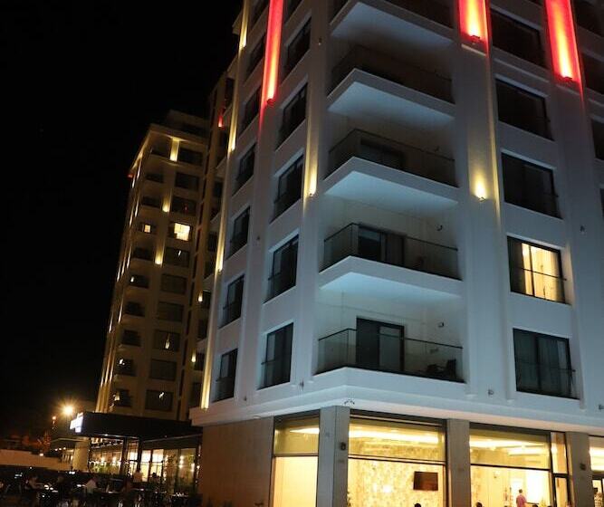 Maril Beach & Spa Hotel