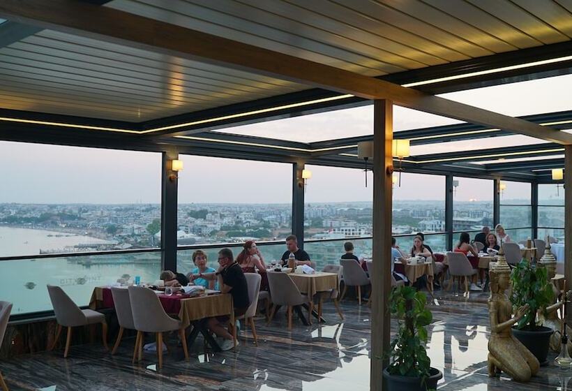 Maril Beach & Spa Hotel