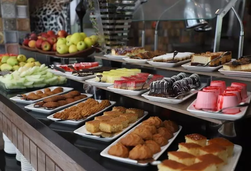 Maril Beach & Spa Hotel