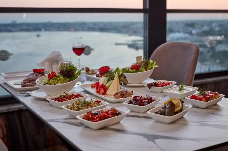 Maril Beach & Spa Hotel