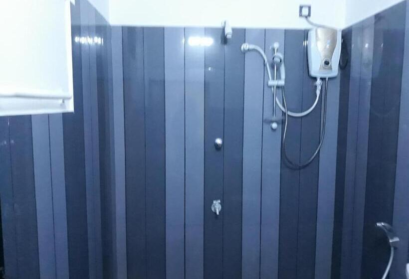 بنسيون Hewage Resort