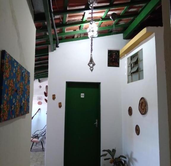 بنسيون Pousada Sayonara