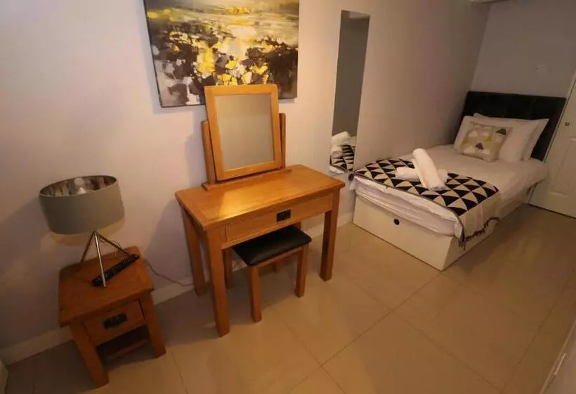 Majatalo The Lavenders