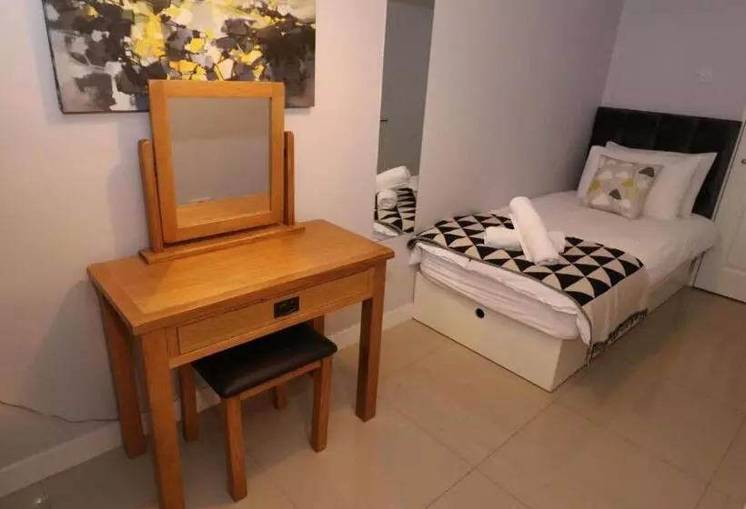 Majatalo The Lavenders