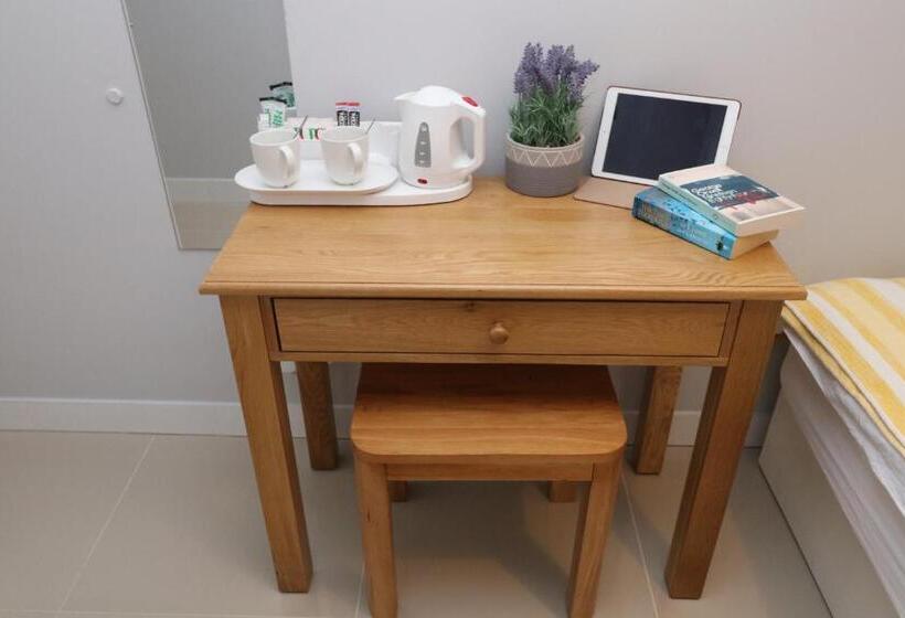 بنسيون The Lavenders