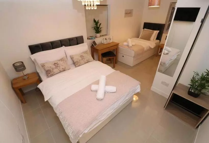 Majatalo The Lavenders