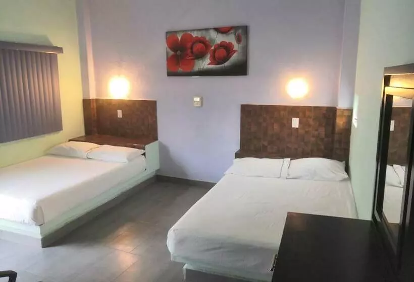 カプセルホテル Vista Hermosa