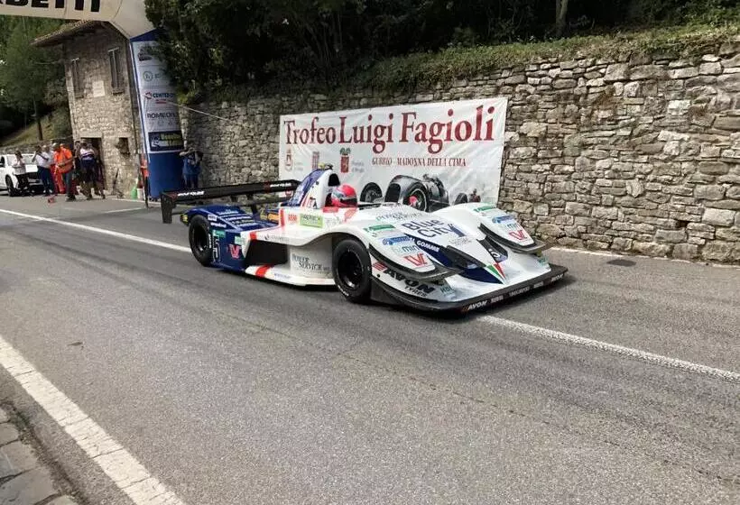 پانسیون Affittacamere Giada