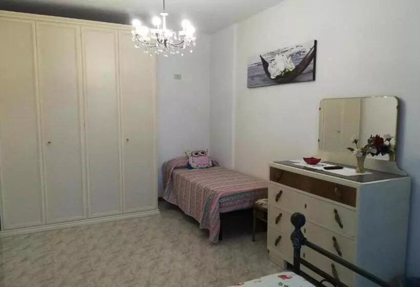 پانسیون Affittacamere Giada