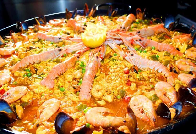 Pensão Hostal La Estacion