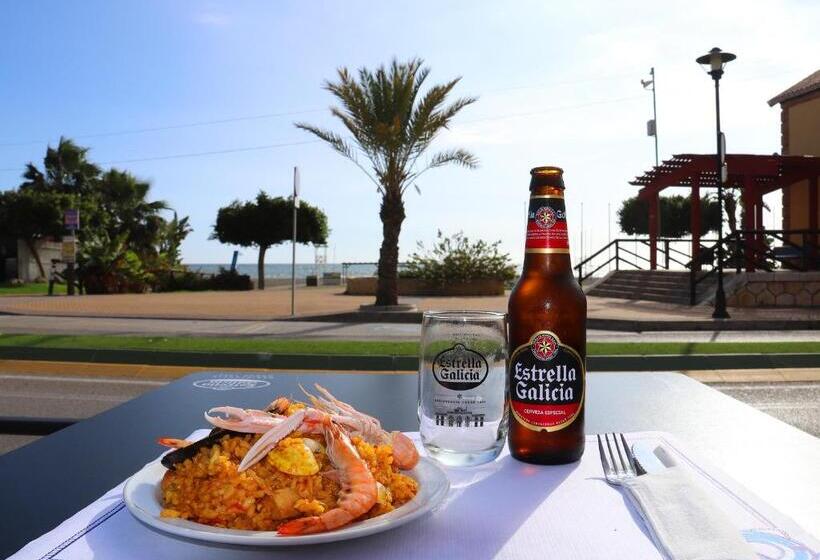 Pensão Hostal La Estacion